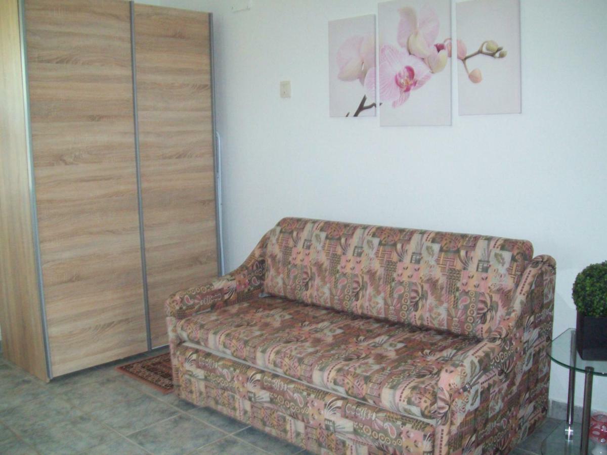 Ferienhaus Am Plattensee Balatonmáriafürdő Zewnętrze zdjęcie
